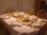 Mormon Mom helps daughter with fun fancy dinner