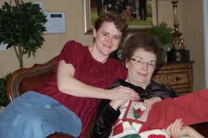 LDS women make quilt for friend dying of cancer