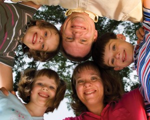 Mormon-family-life-family-home-evening Weekly family time is a key part of Mormon life - LDS Family Home Evening