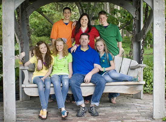 Portraits of Mormon women Trina mormon woman Trina blogger mom