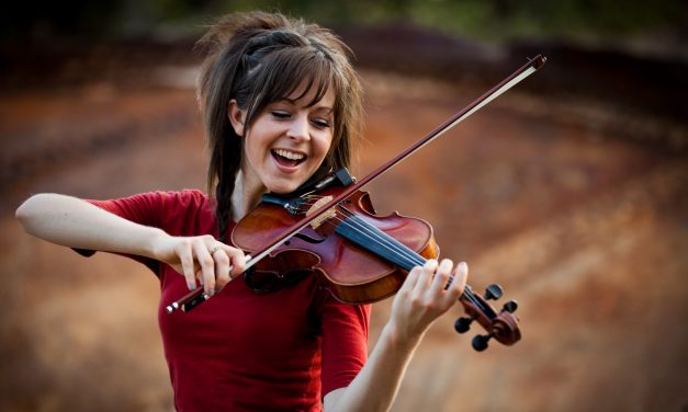 Live Facebook Event with Lindsay Stirling on November 25